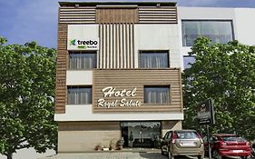 Hotel Royal Salute Chandigarh Delhi Expressway Zirakpur Chandigarh